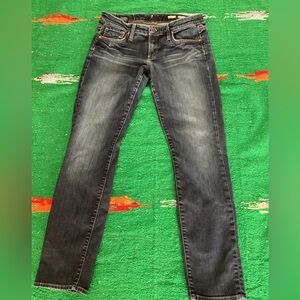 Bluer jeans, straight leg size 30 jeans
Waist 16”
Inseam 31”
Rise 6”